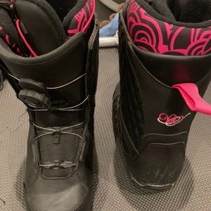 K8 snowboard boots